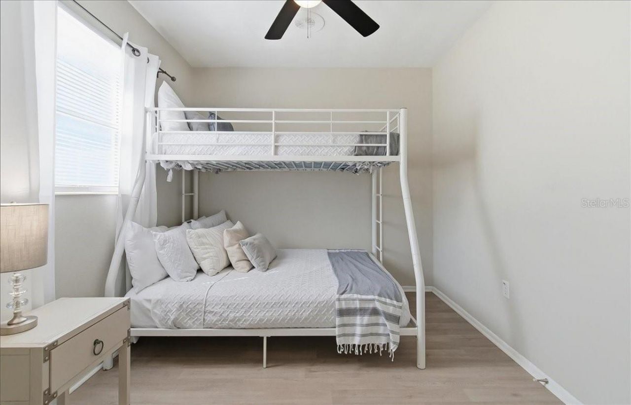 305 N Conrad Avenue, Sarasota, FL 34237 Photo