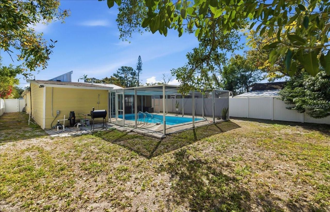 305 N Conrad Avenue, Sarasota, FL 34237 Photo