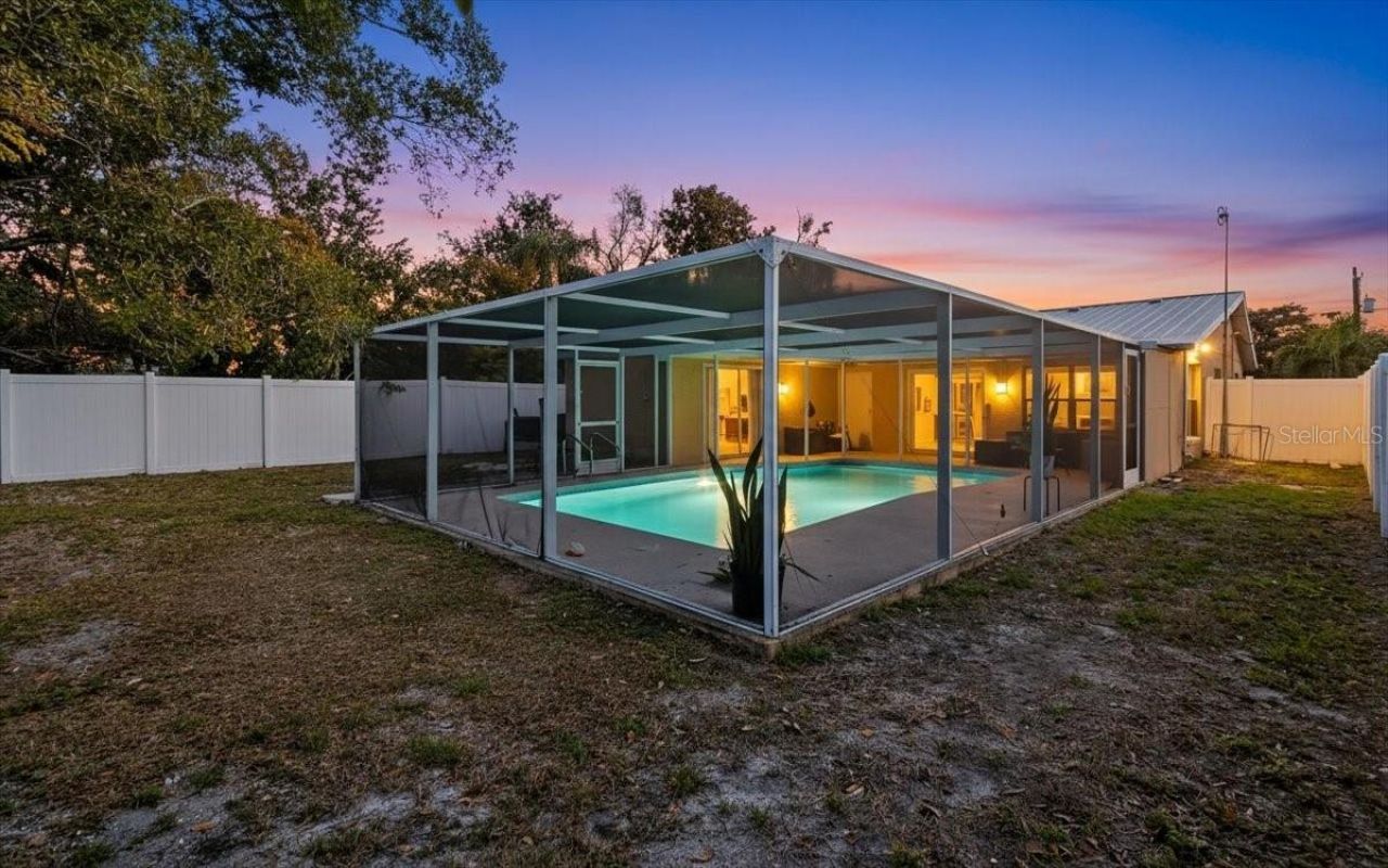 305 N Conrad Avenue, Sarasota, FL 34237 Photo