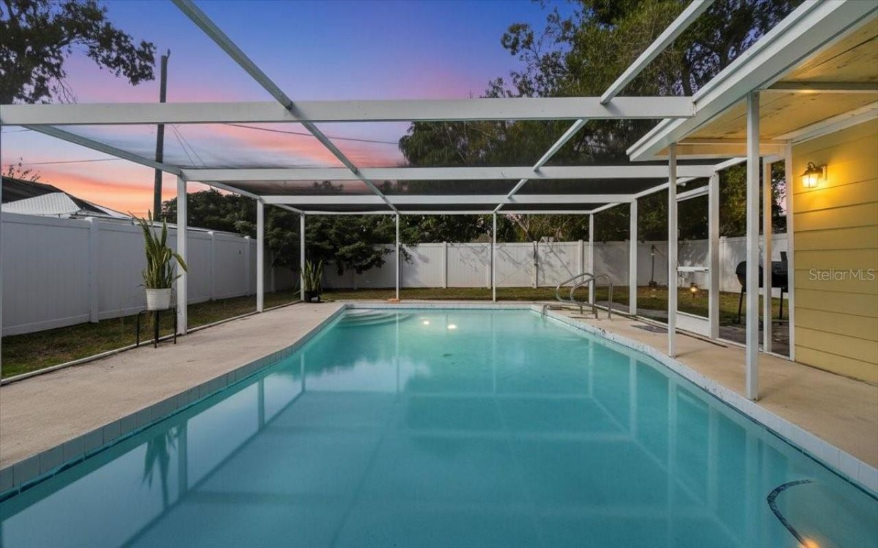 305 N Conrad Avenue, Sarasota, FL 34237 Photo