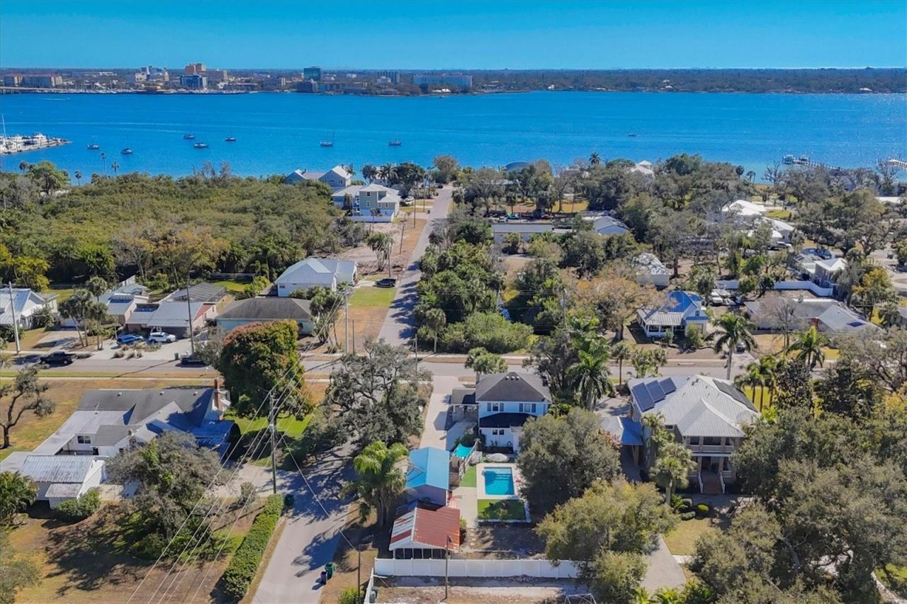 1300 4th Street W, Palmetto, FL 34221 Photo