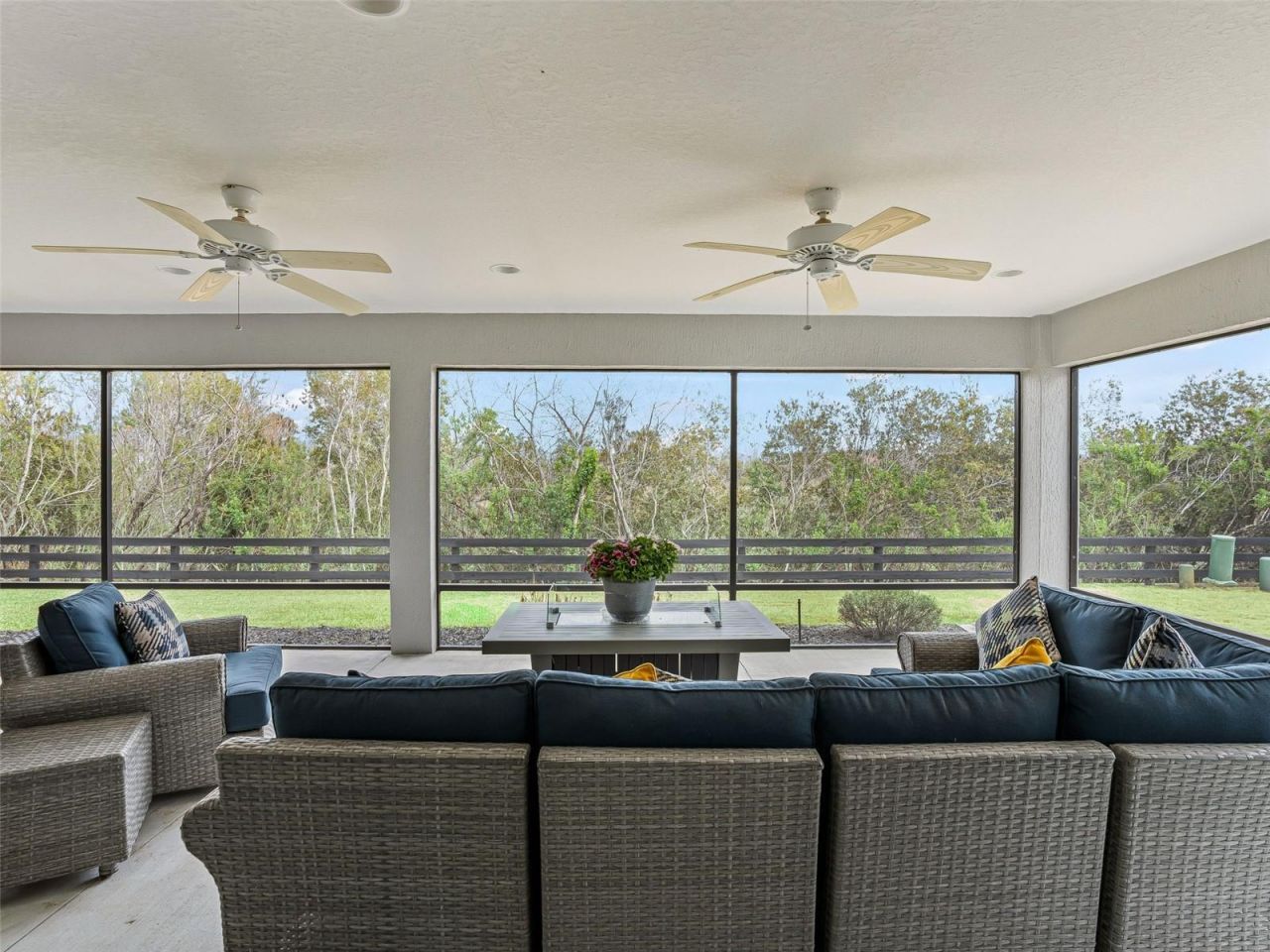 670 Woodbridge Way, The Villages, FL 32163 Photo