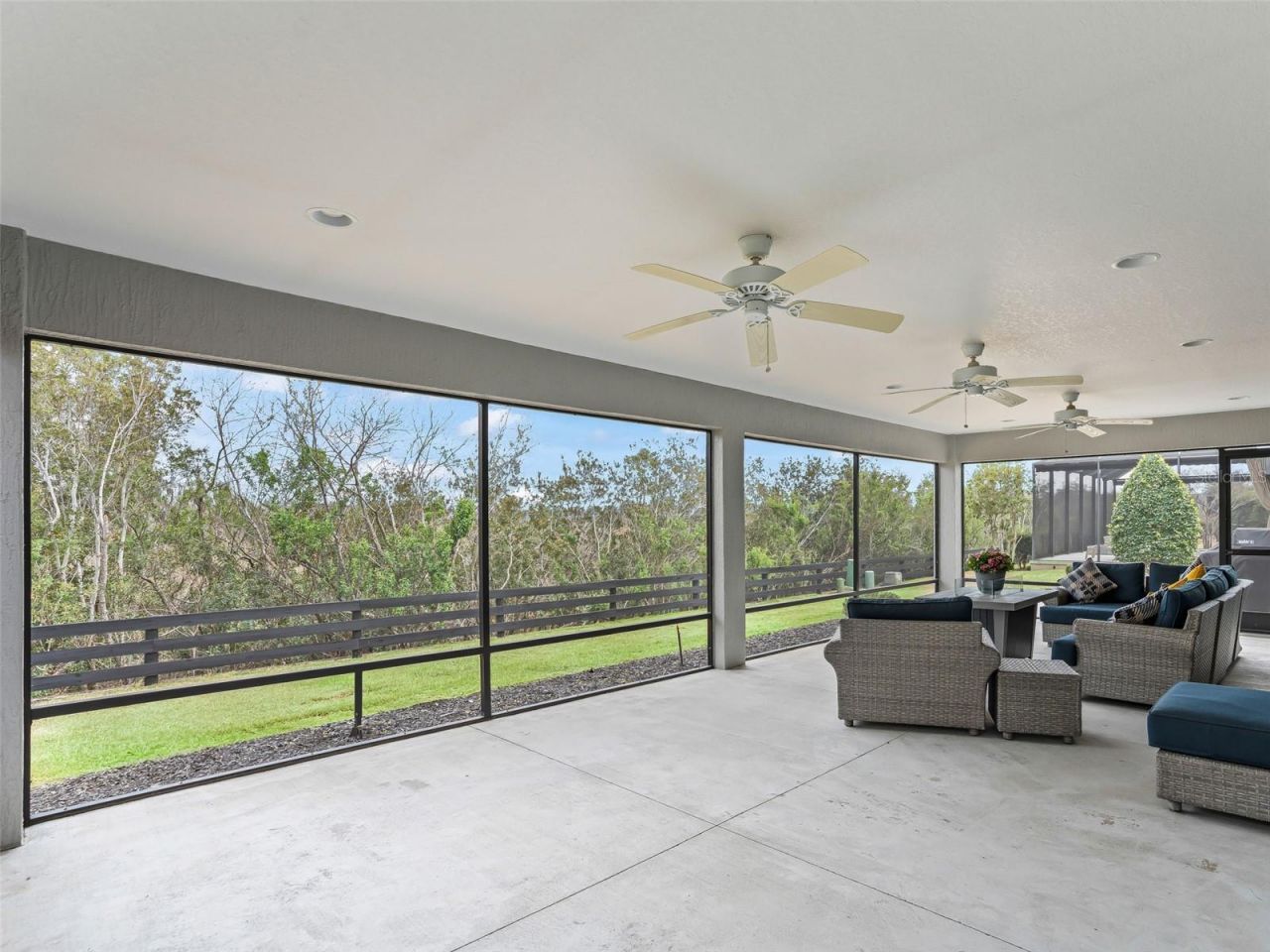 670 Woodbridge Way, The Villages, FL 32163 Photo