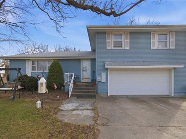 210 W Spruce Street, Chilhowee, MO 64773