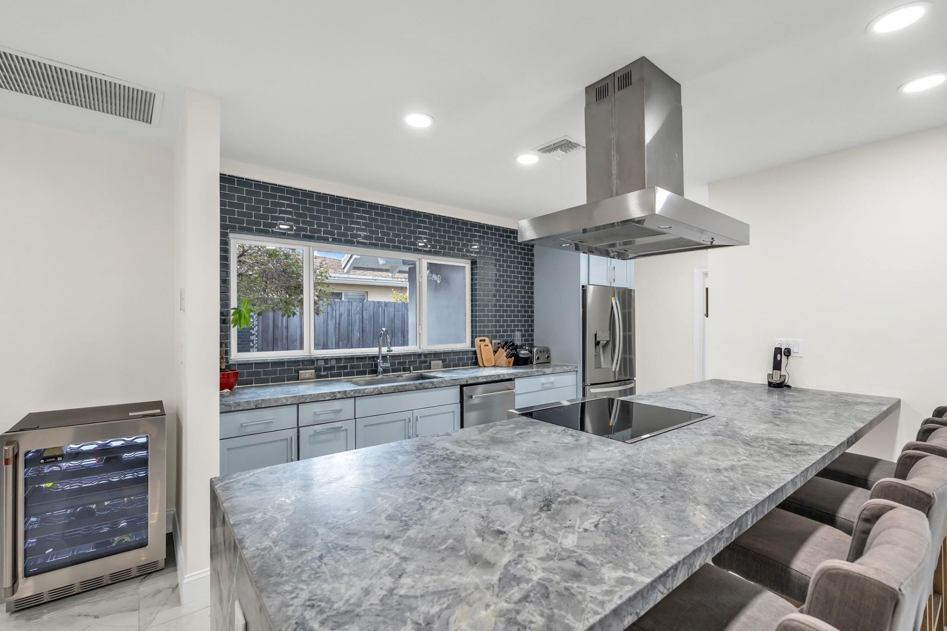 1920 NE 57th Street, Fort Lauderdale, FL 33308 Photo