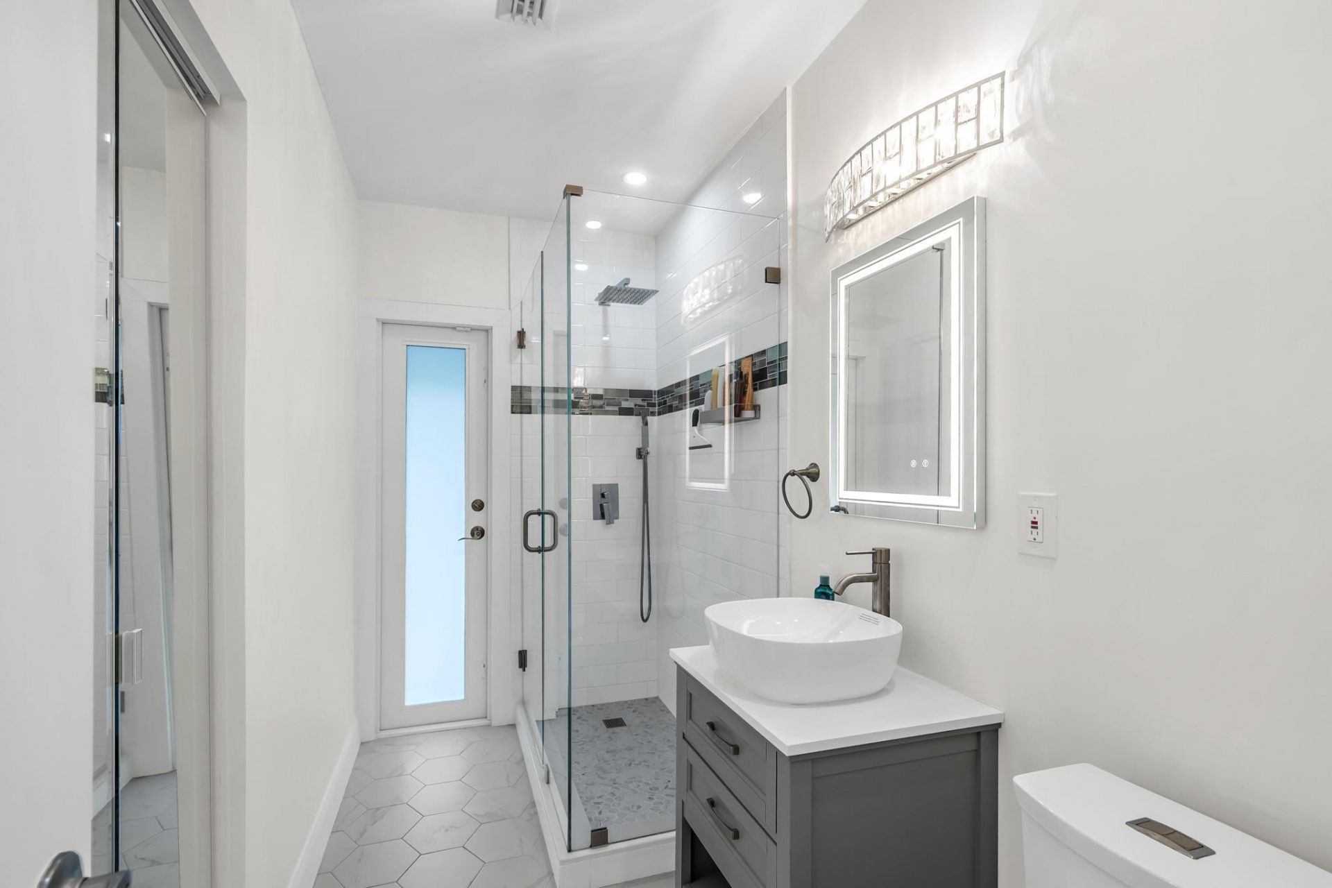 1920 NE 57th Street, Fort Lauderdale, FL 33308 Photo