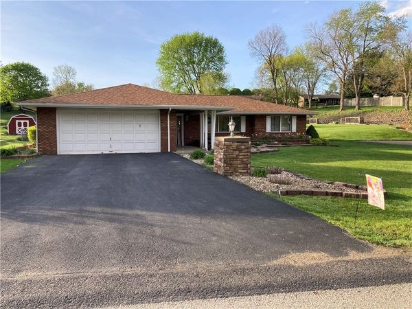 33 Ruble Dr, Uniontown, PA 15401