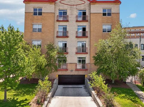 Main Photo