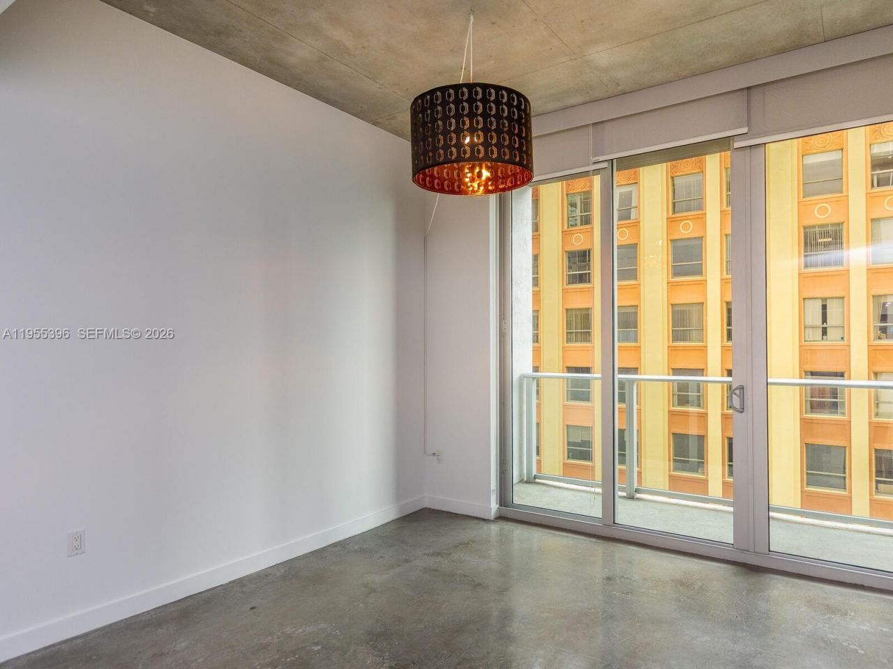 151 SE 1st St , Unit 805, Miami, FL 33131 Photo