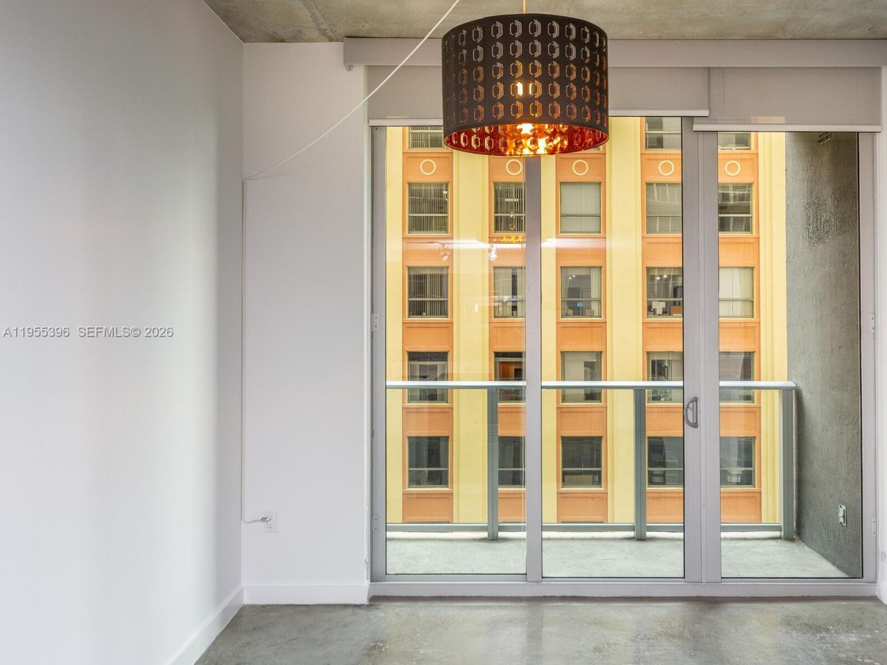 151 SE 1st St , Unit 805, Miami, FL 33131 Photo