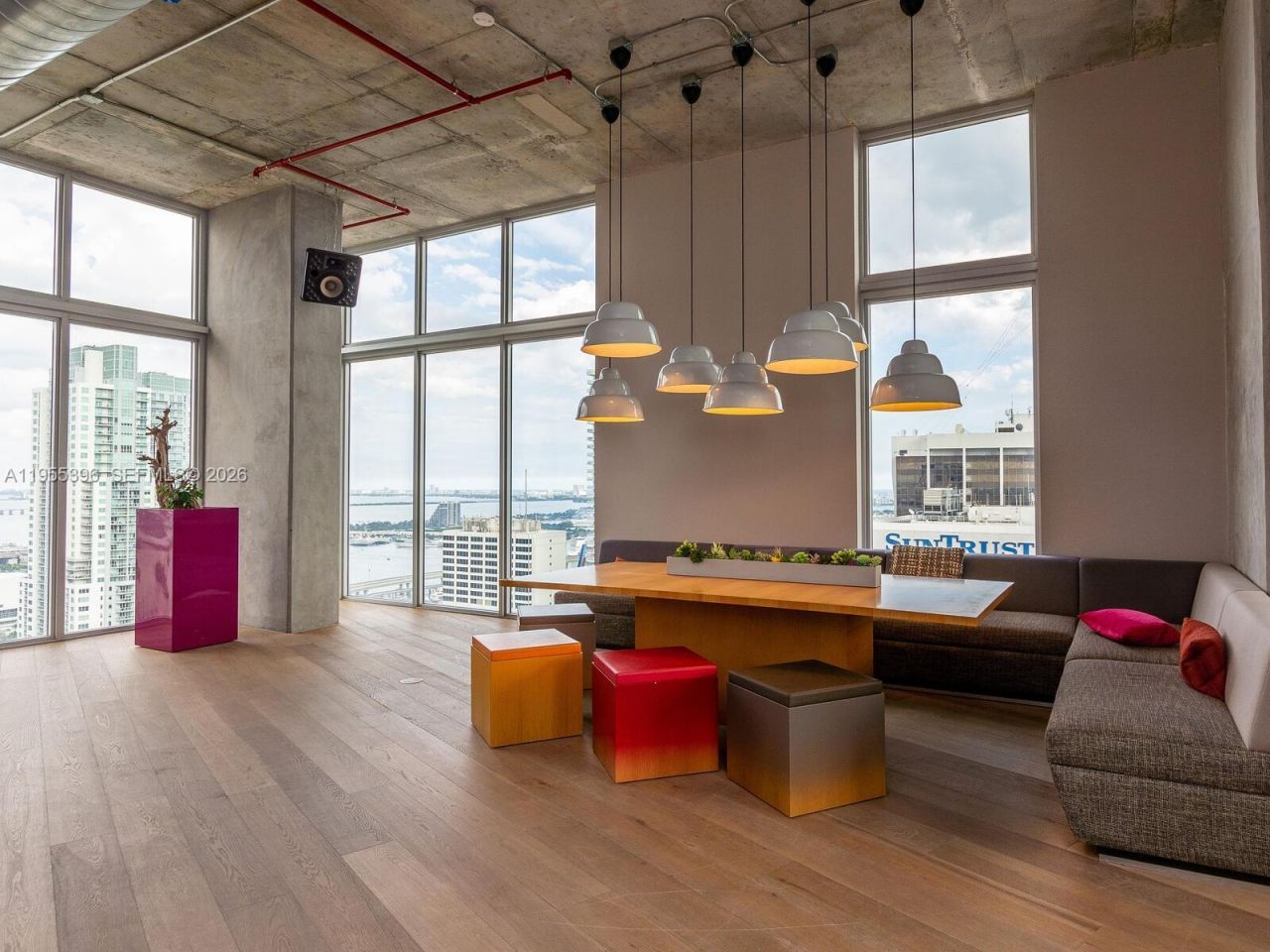 151 SE 1st St , Unit 805, Miami, FL 33131 Photo