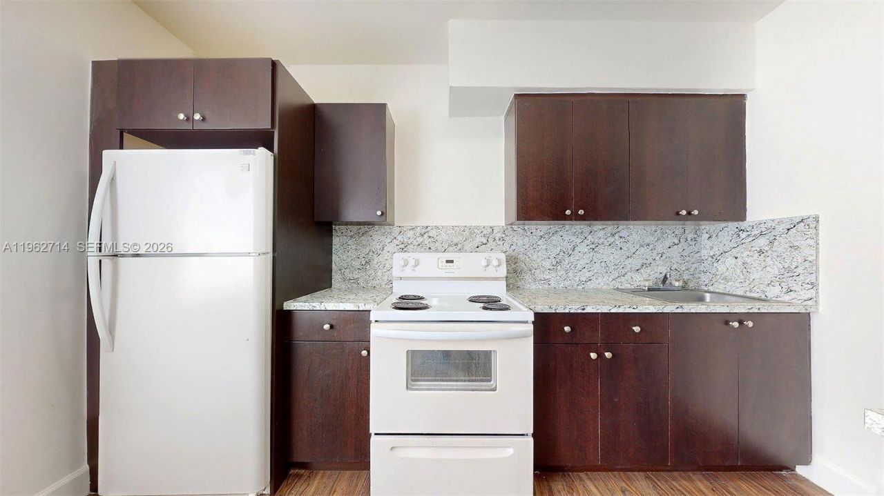 74 W 15th St, Unit 2, Hialeah, FL 33010 Photo