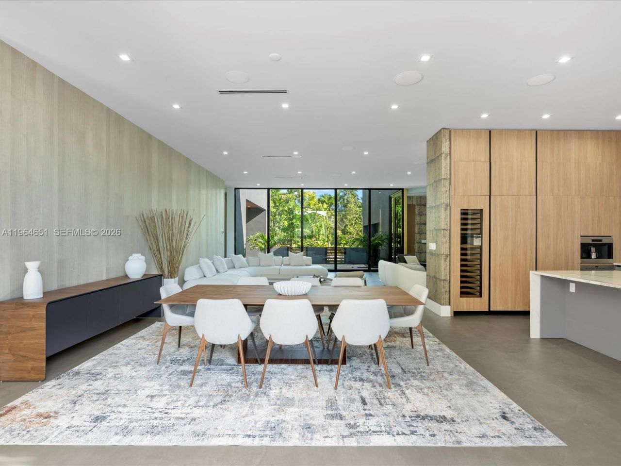 871 NE 83rd St, Miami, FL 33138 Photo