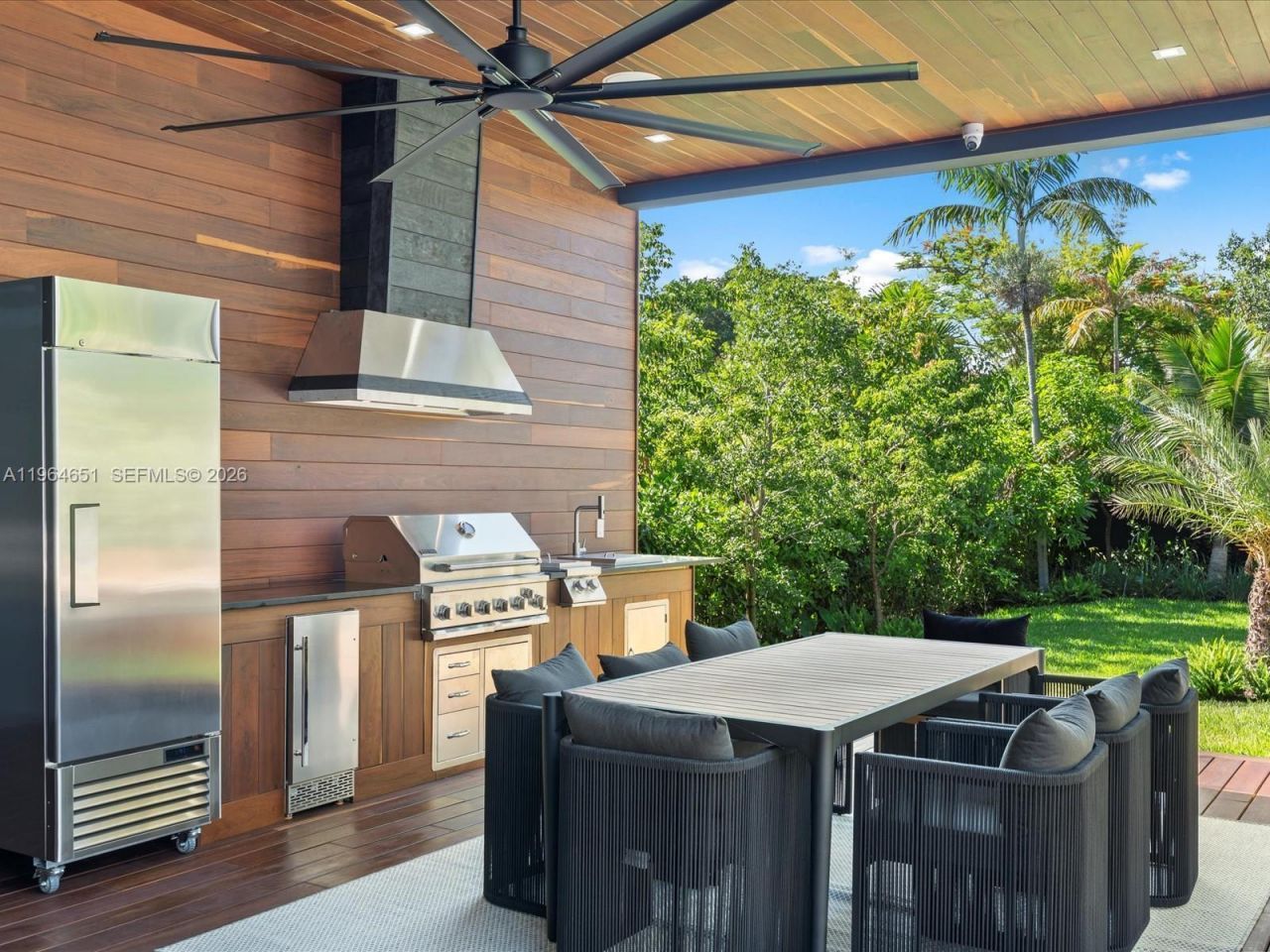 871 NE 83rd St, Miami, FL 33138 Photo