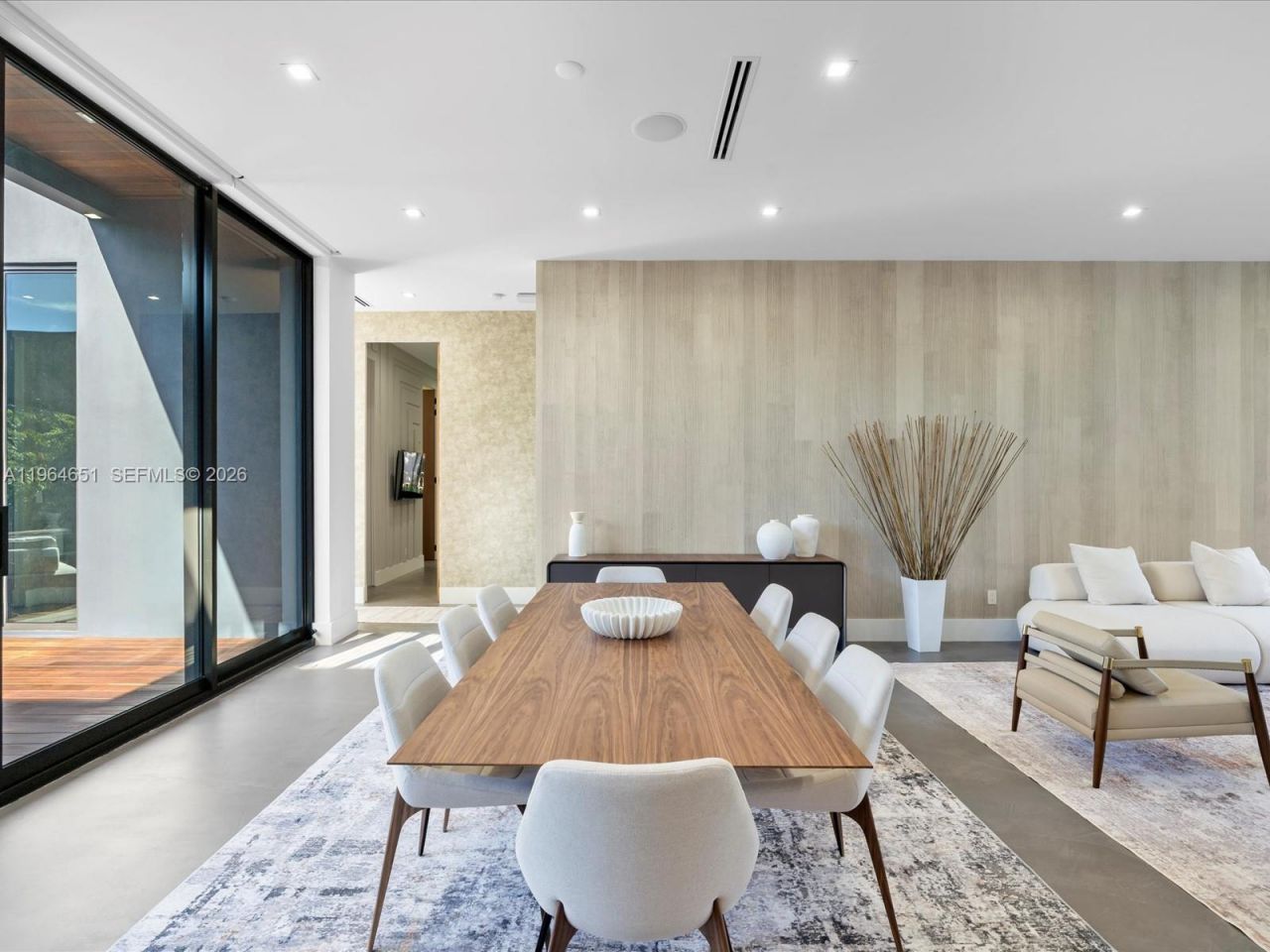 871 NE 83rd St, Miami, FL 33138 Photo