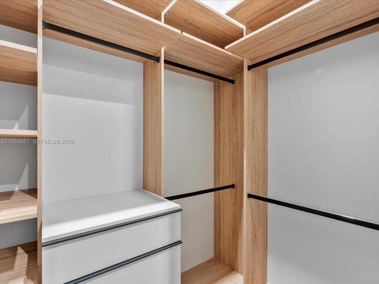 871 NE 83rd St, Miami, FL 33138 Photo