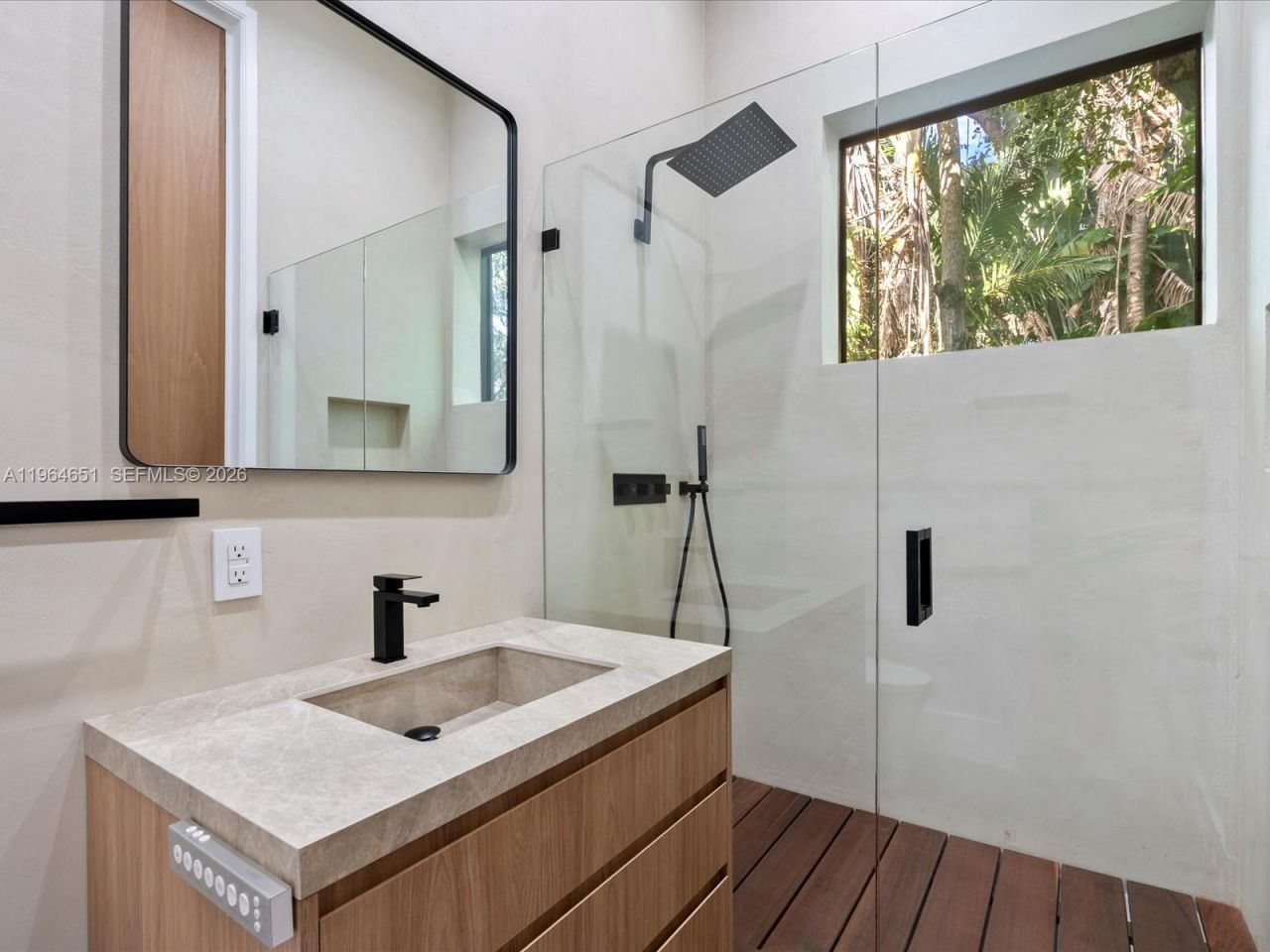 871 NE 83rd St, Miami, FL 33138 Photo