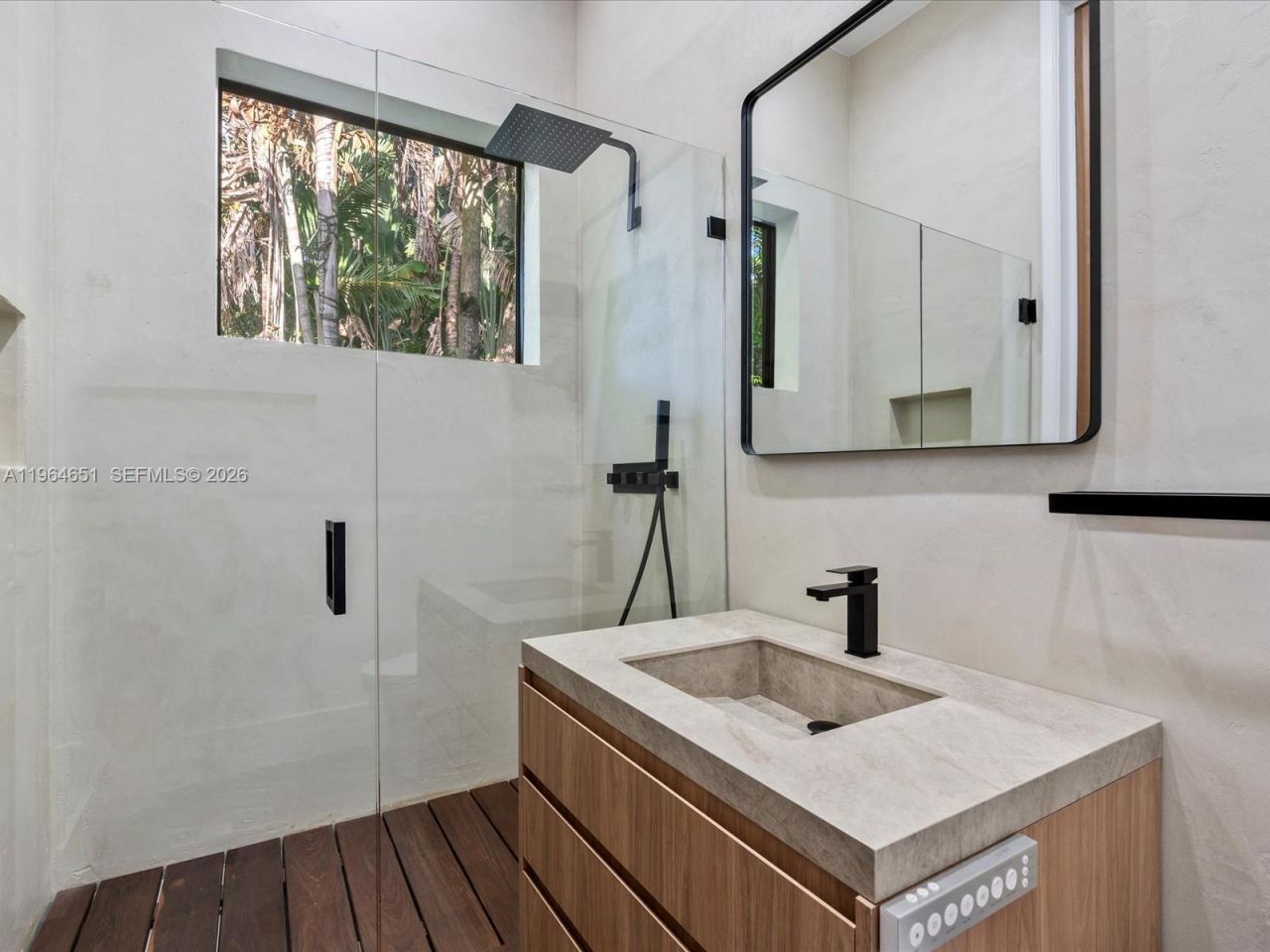 871 NE 83rd St, Miami, FL 33138 Photo