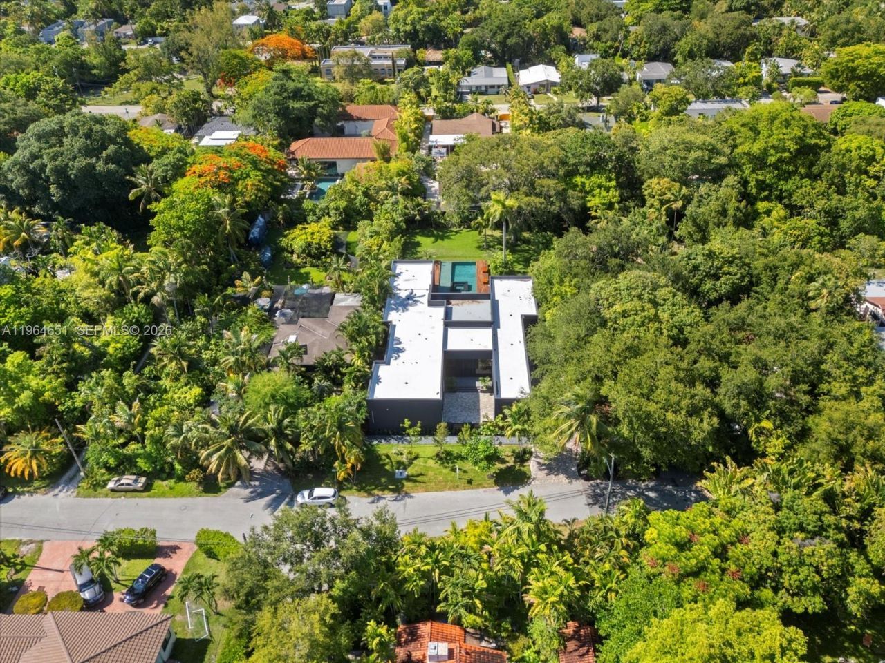 871 NE 83rd St, Miami, FL 33138 Photo