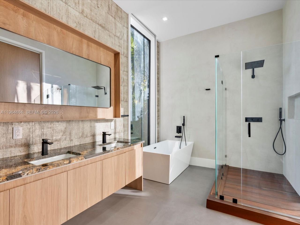 871 NE 83rd St, Miami, FL 33138 Photo