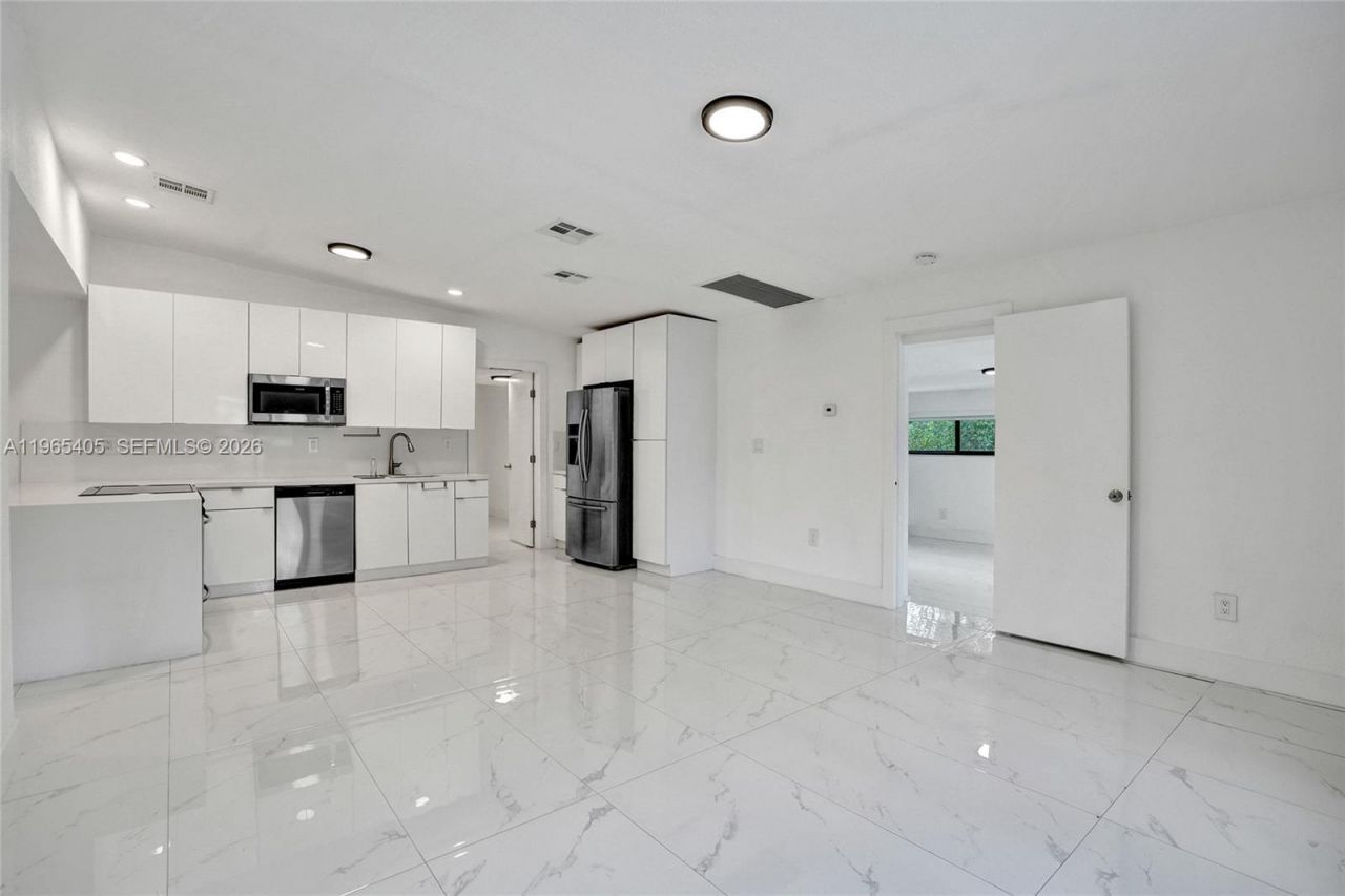 13550 NW 5th Ave, North Miami, FL 33168 Photo