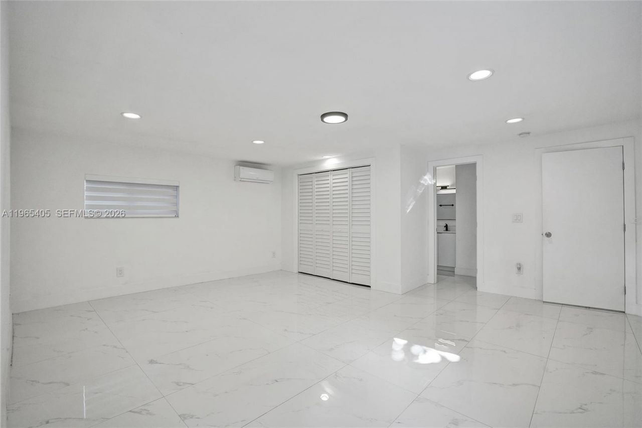 13550 NW 5th Ave, North Miami, FL 33168 Photo