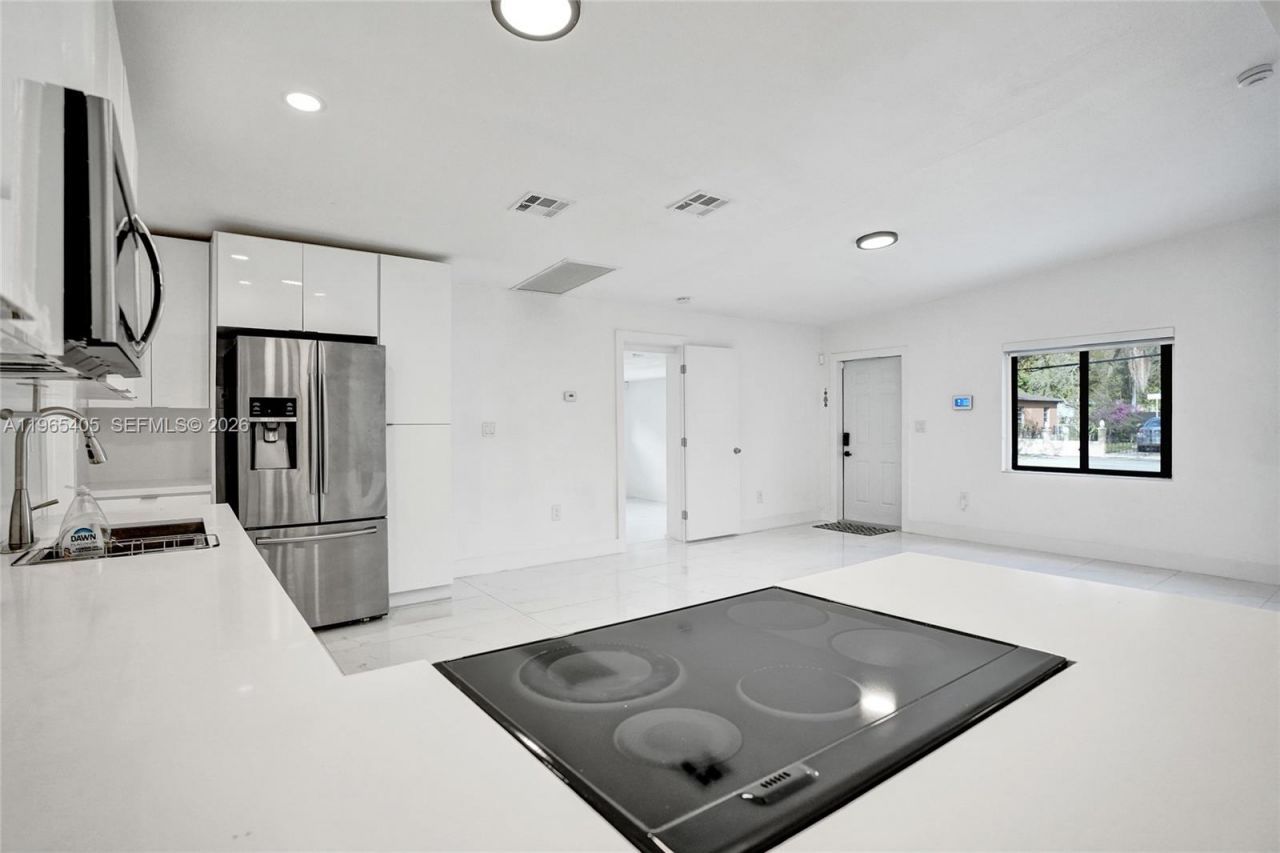 13550 NW 5th Ave, North Miami, FL 33168 Photo