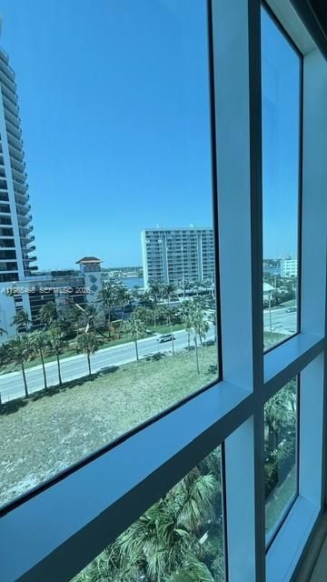 101 S Fort Lauderdale Beach Blvd , Unit 707, Fort Lauderdale, FL 33316 Photo