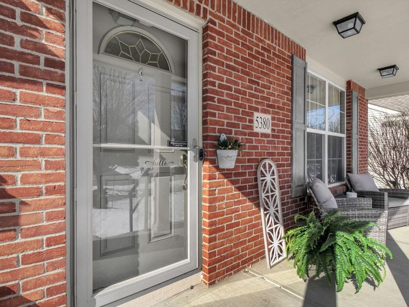 5380 Covington Meadows Drive, Westerville, OH 43082 Photo 2