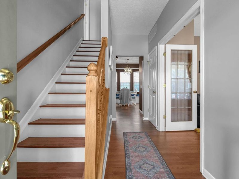 5380 Covington Meadows Drive, Westerville, OH 43082 Photo 3