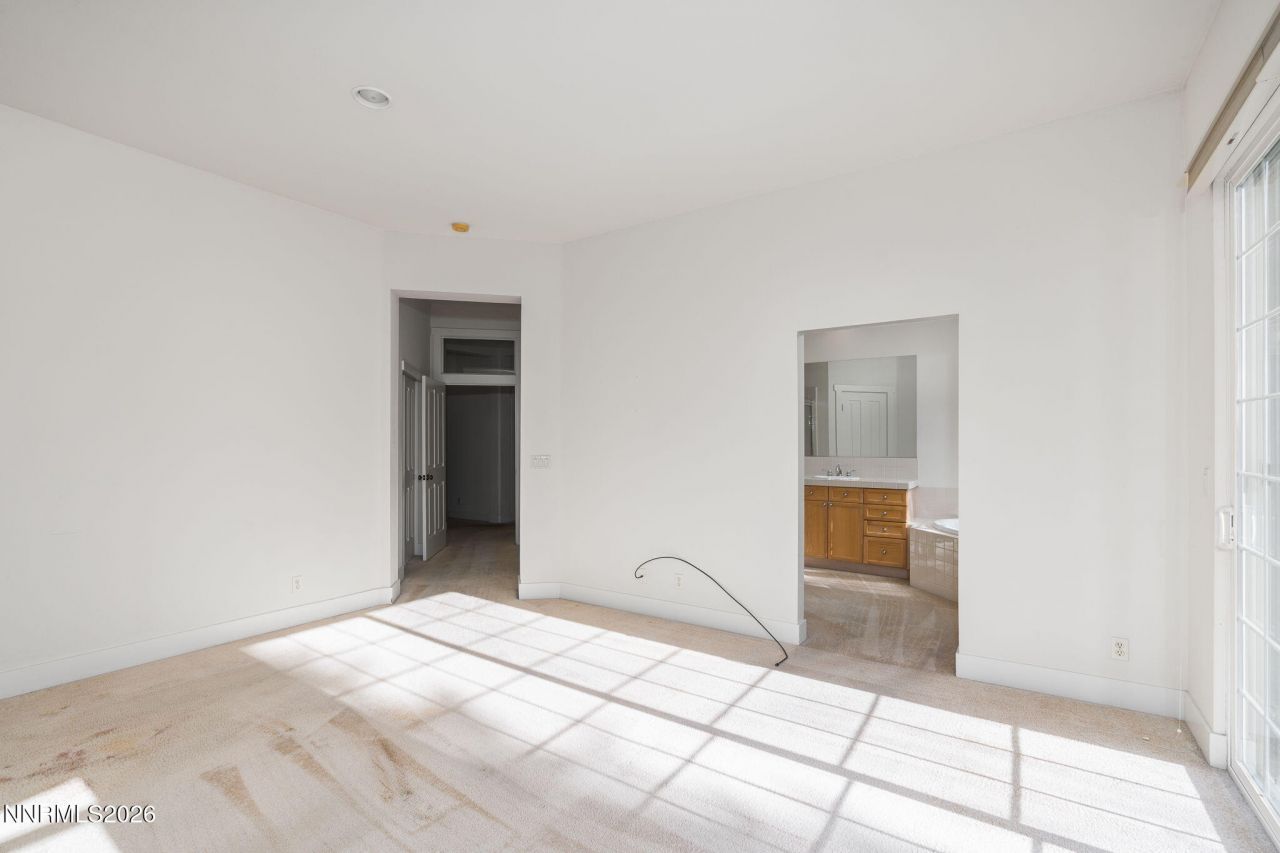 4978 Fall Creek Court, Reno, NV 89519 Photo