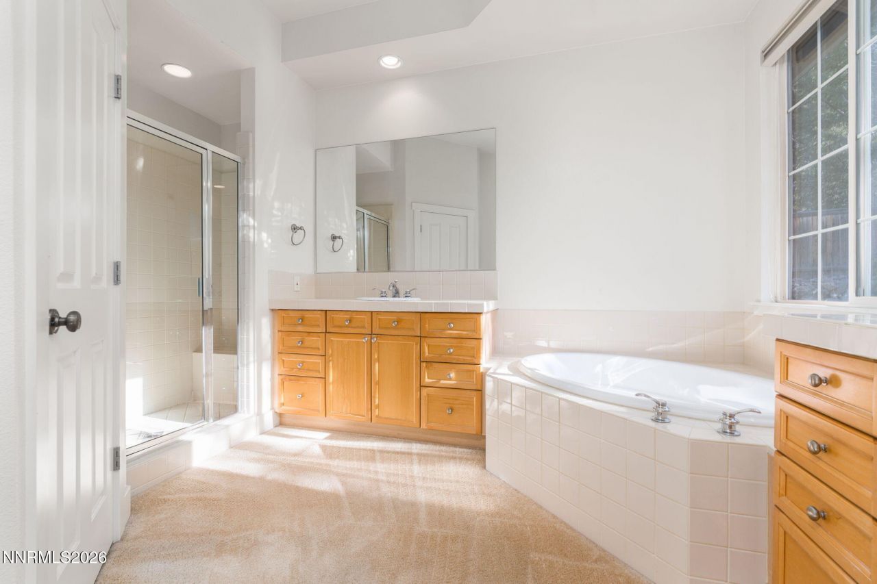 4978 Fall Creek Court, Reno, NV 89519 Photo