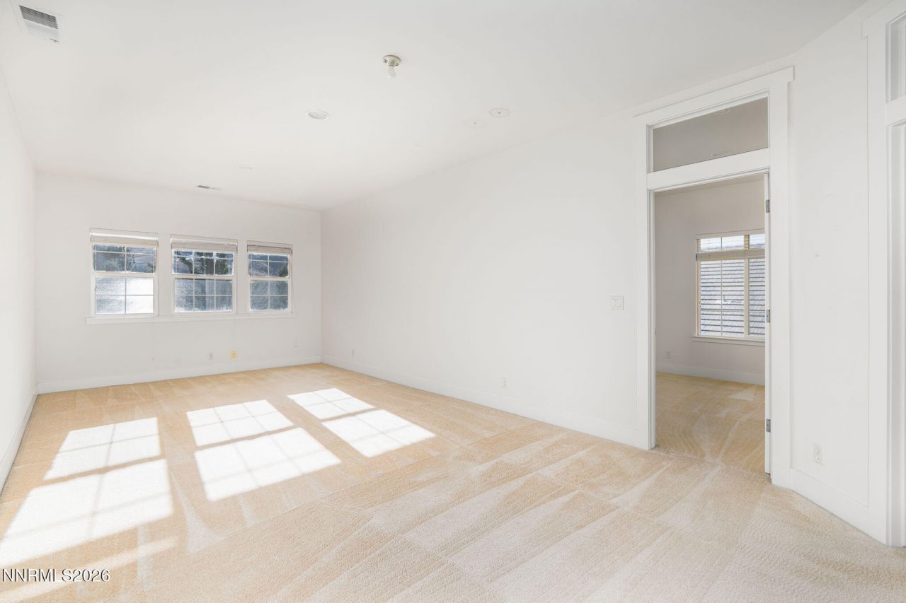 4978 Fall Creek Court, Reno, NV 89519 Photo