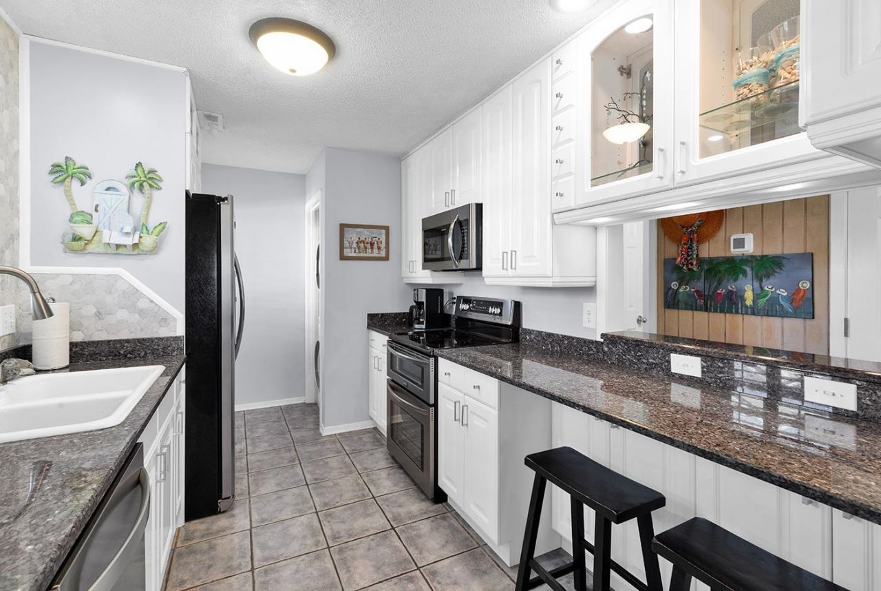 1033 N Dogwood Dr. Photo 12