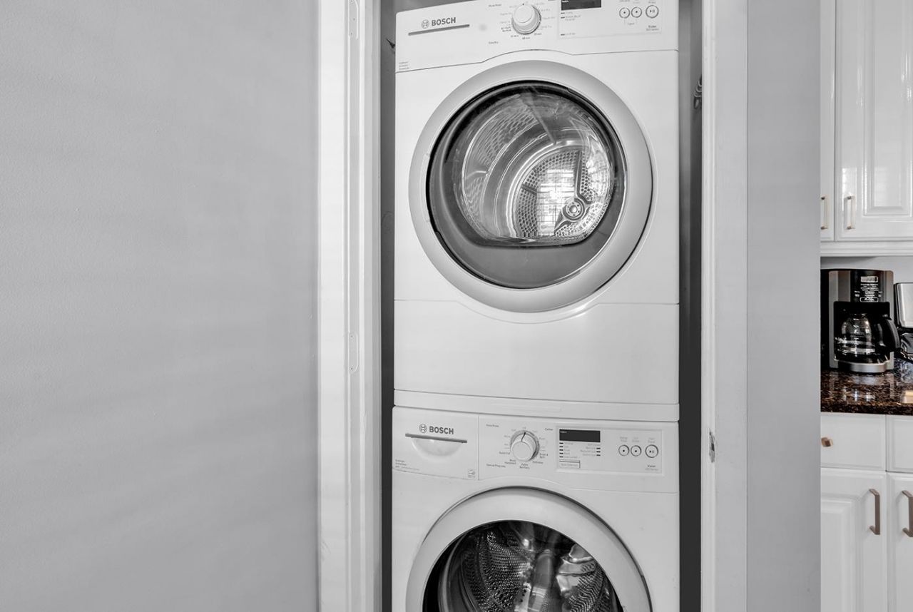 1033 N Dogwood Dr. Photo 14