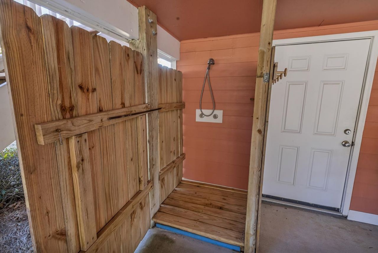 1033 N Dogwood Dr. Photo 25