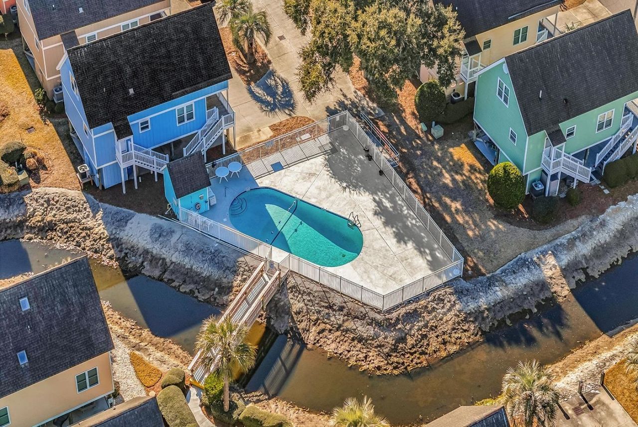 1033 N Dogwood Dr. Photo 33