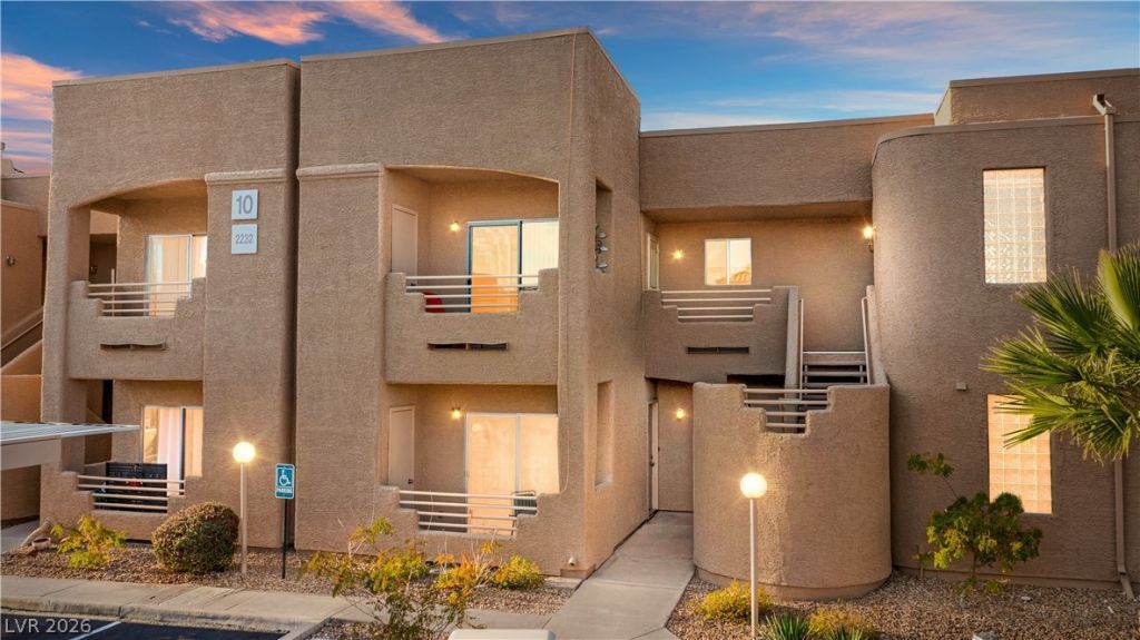 2232 Aspen Mirror Way, Unit 103, Laughlin, NV 89029 Main Photo