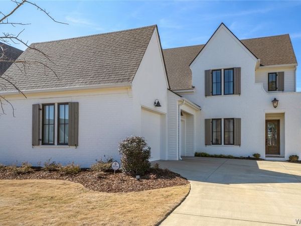 5802 Edgefield Avenue, Tuscaloosa, AL 35406