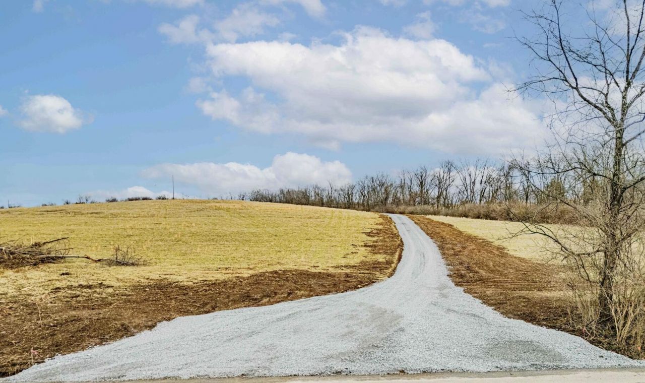 2400 Gose Pike, Danville, KY 40422 Main Photo