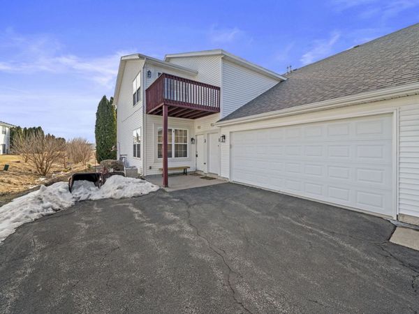 Unit 102-B, Roscoe, IL 61073