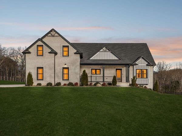 1005 Hickory Point Rd, Clarksville, TN 37043