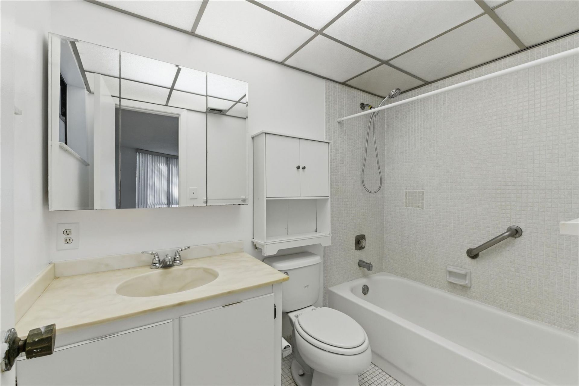 7650 W Mcnab Road, Unit 114, Tamarac, FL 33321 Photo