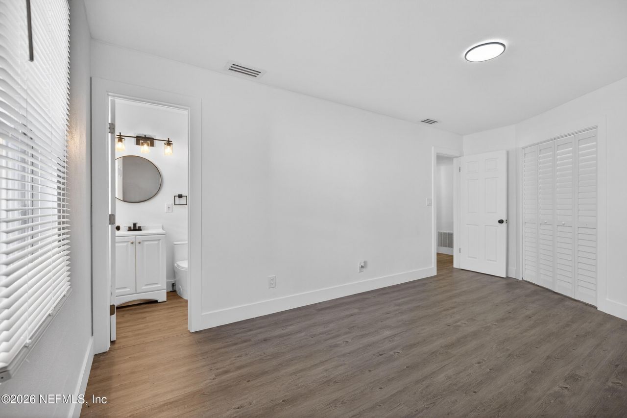 8365 Bordeau Avenue N, Jacksonville, FL 32211 Photo