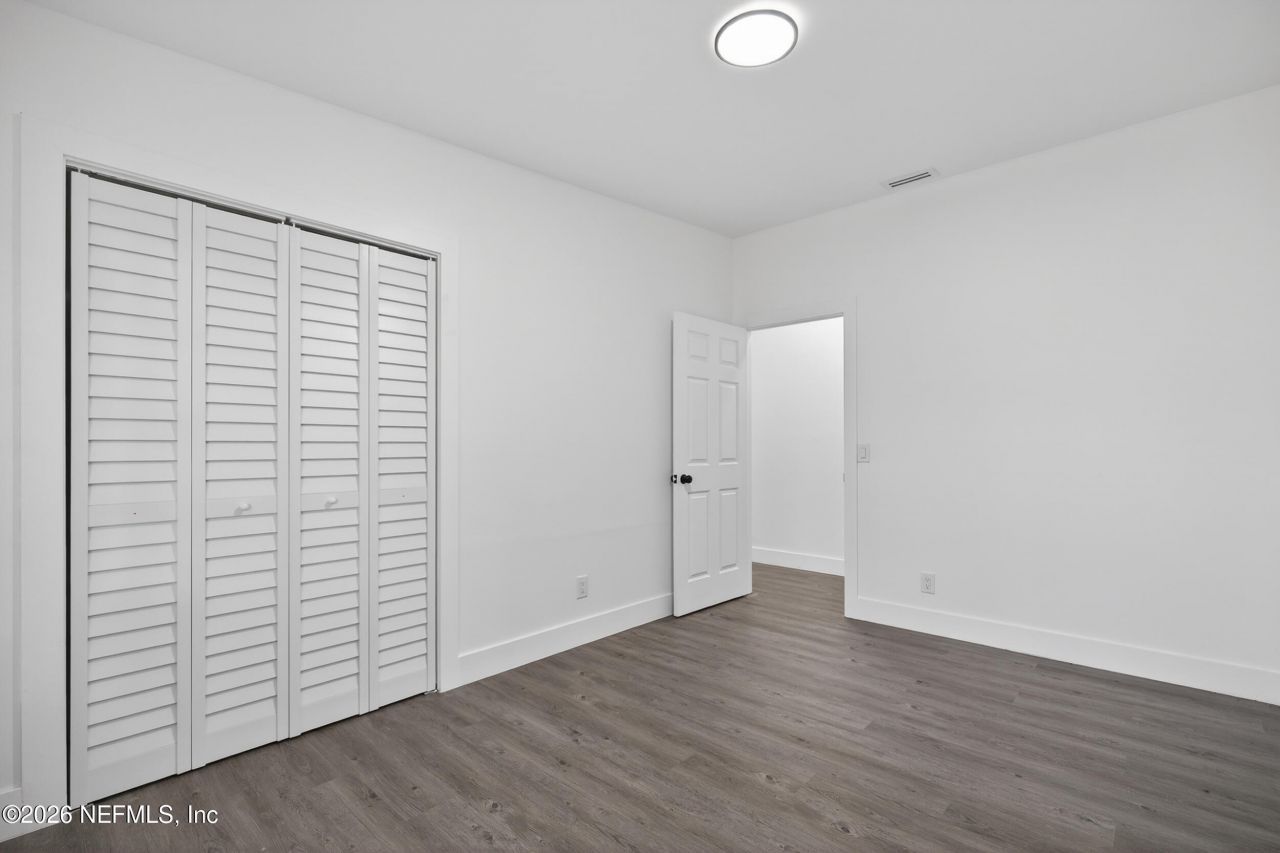 8365 Bordeau Avenue N, Jacksonville, FL 32211 Photo