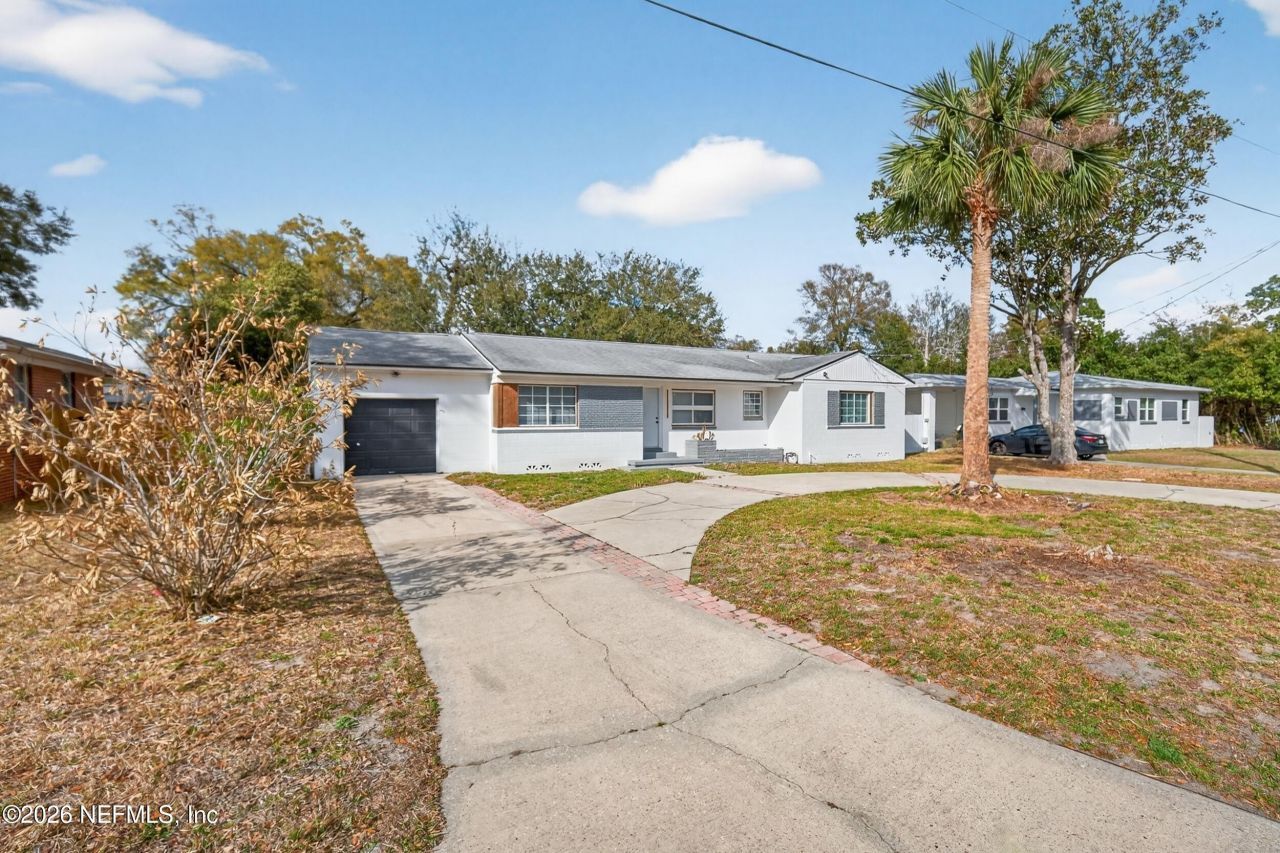 8365 Bordeau Avenue N, Jacksonville, FL 32211 Photo