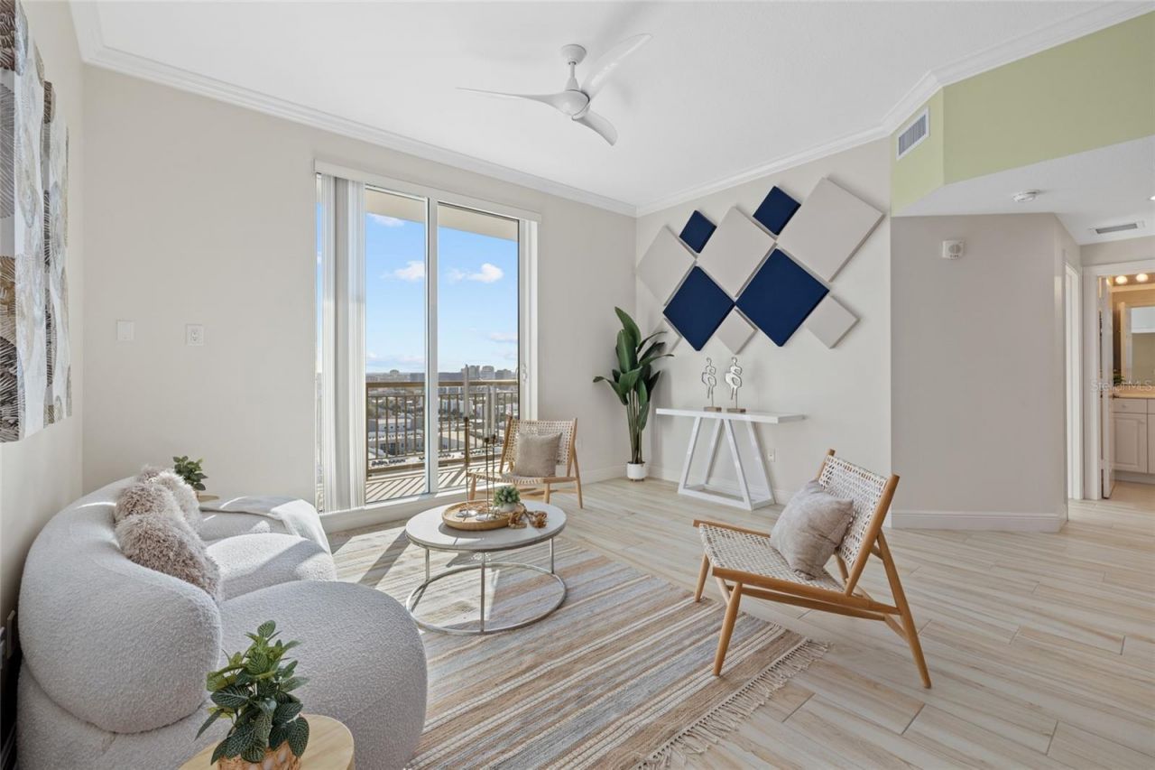 800 N Tamiami Trail, Unit 1512, Sarasota, FL 34236 Photo