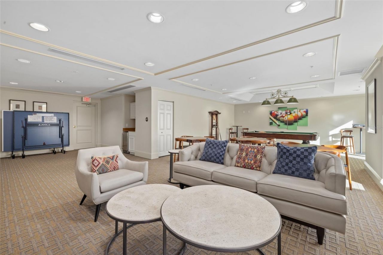 800 N Tamiami Trail, Unit 1512, Sarasota, FL 34236 Photo