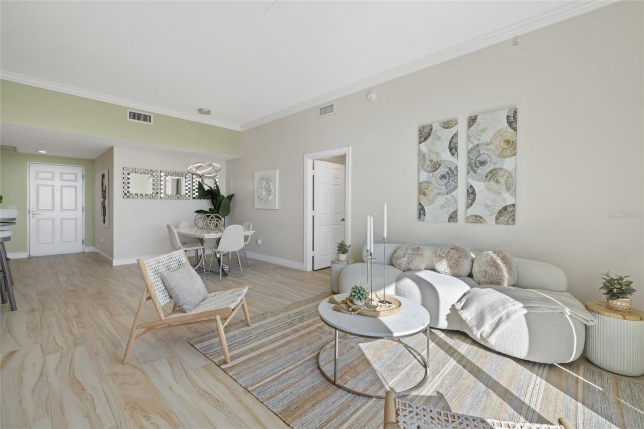 800 N Tamiami Trail, Unit 1512, Sarasota, FL 34236 Photo