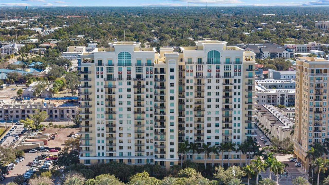 800 N Tamiami Trail, Unit 1512, Sarasota, FL 34236 Photo